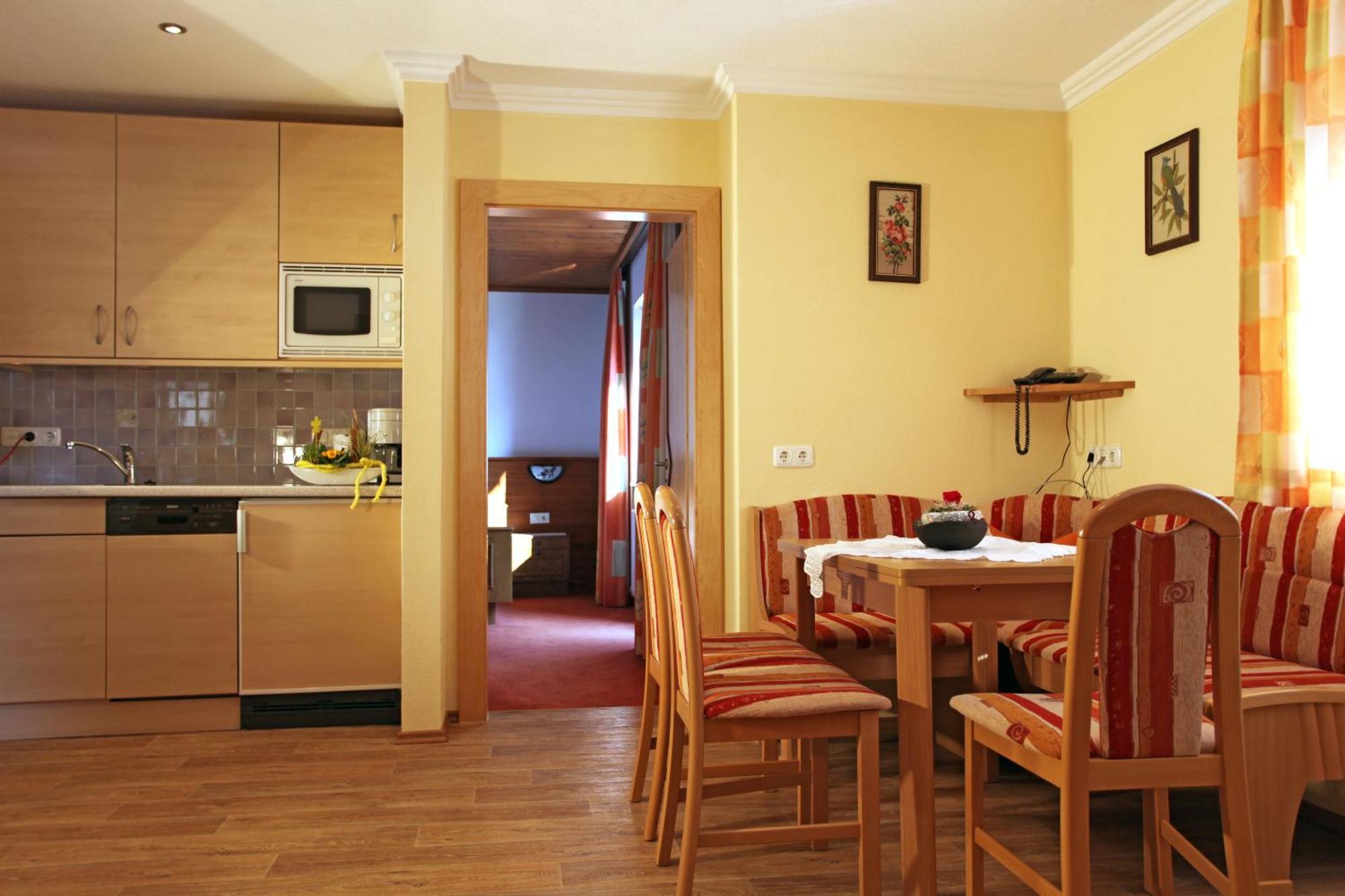 Haus Helga Otel Kappl  Dış mekan fotoğraf
