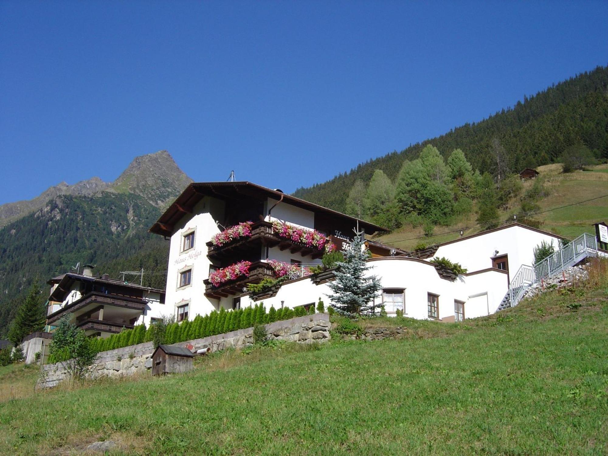 Haus Helga Otel Kappl  Dış mekan fotoğraf